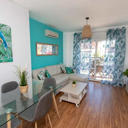 Holidays By The Sea Apartment *